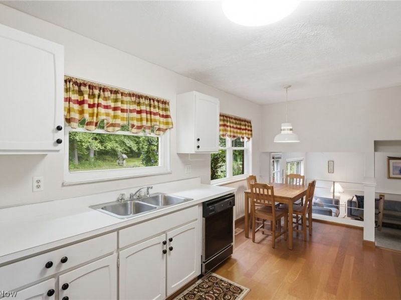 6670 Glenallen Avenue, Solon, OH 44139 Photo 10