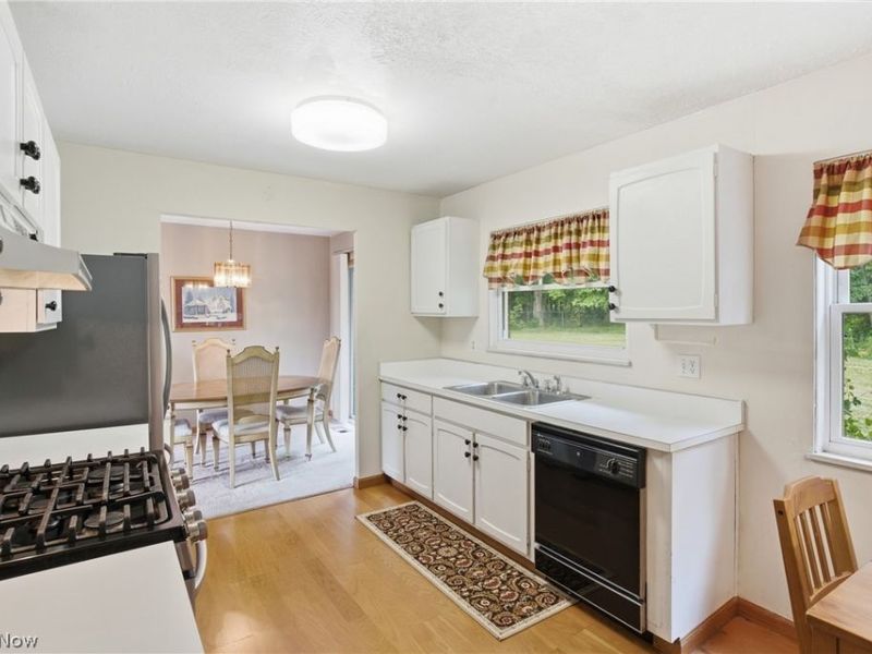 6670 Glenallen Avenue, Solon, OH 44139 Photo 14