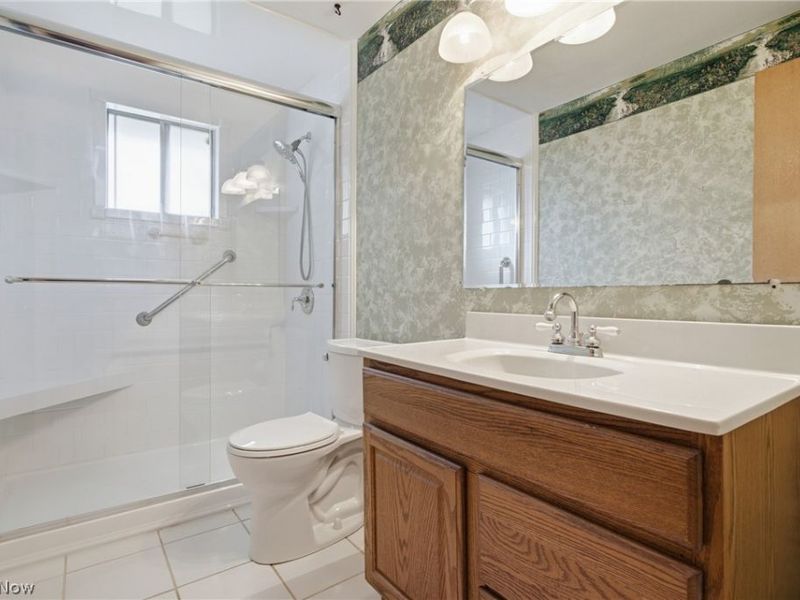 6670 Glenallen Avenue, Solon, OH 44139 Photo 24