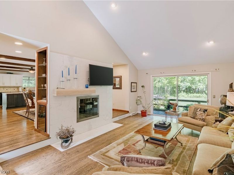 8 Louis Drive, Pepper Pike, OH 44124 Photo 7