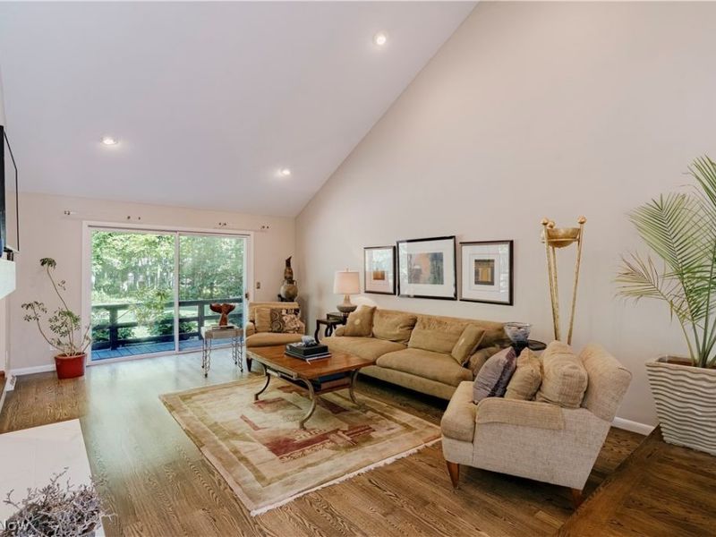 8 Louis Drive, Pepper Pike, OH 44124 Photo 8