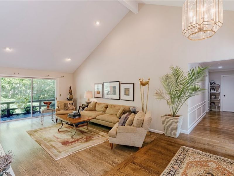 8 Louis Drive, Pepper Pike, OH 44124 Photo 9