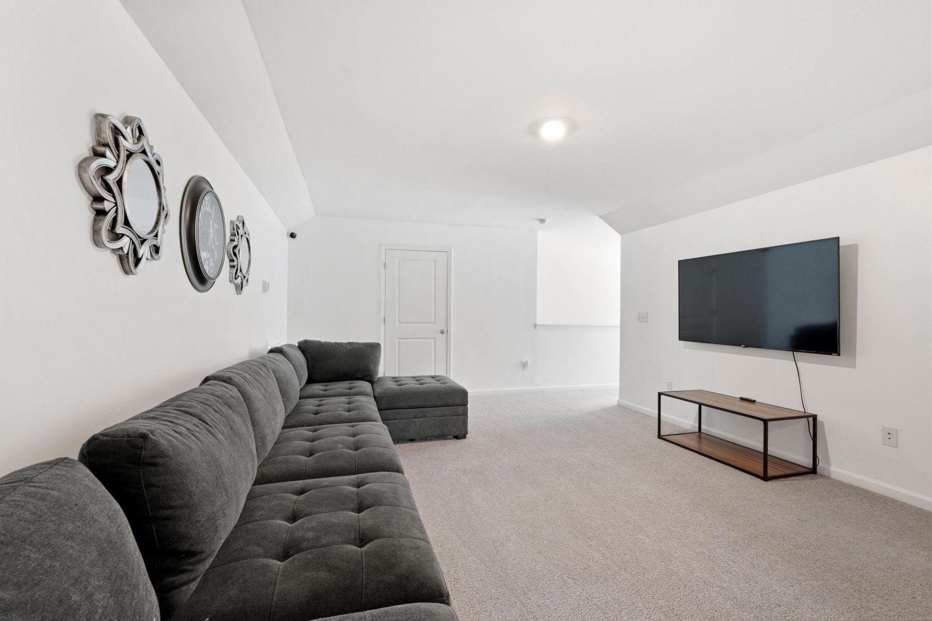 2249 Spring Tree Dr. Photo 22