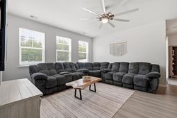 2249 Spring Tree Dr. photo 4