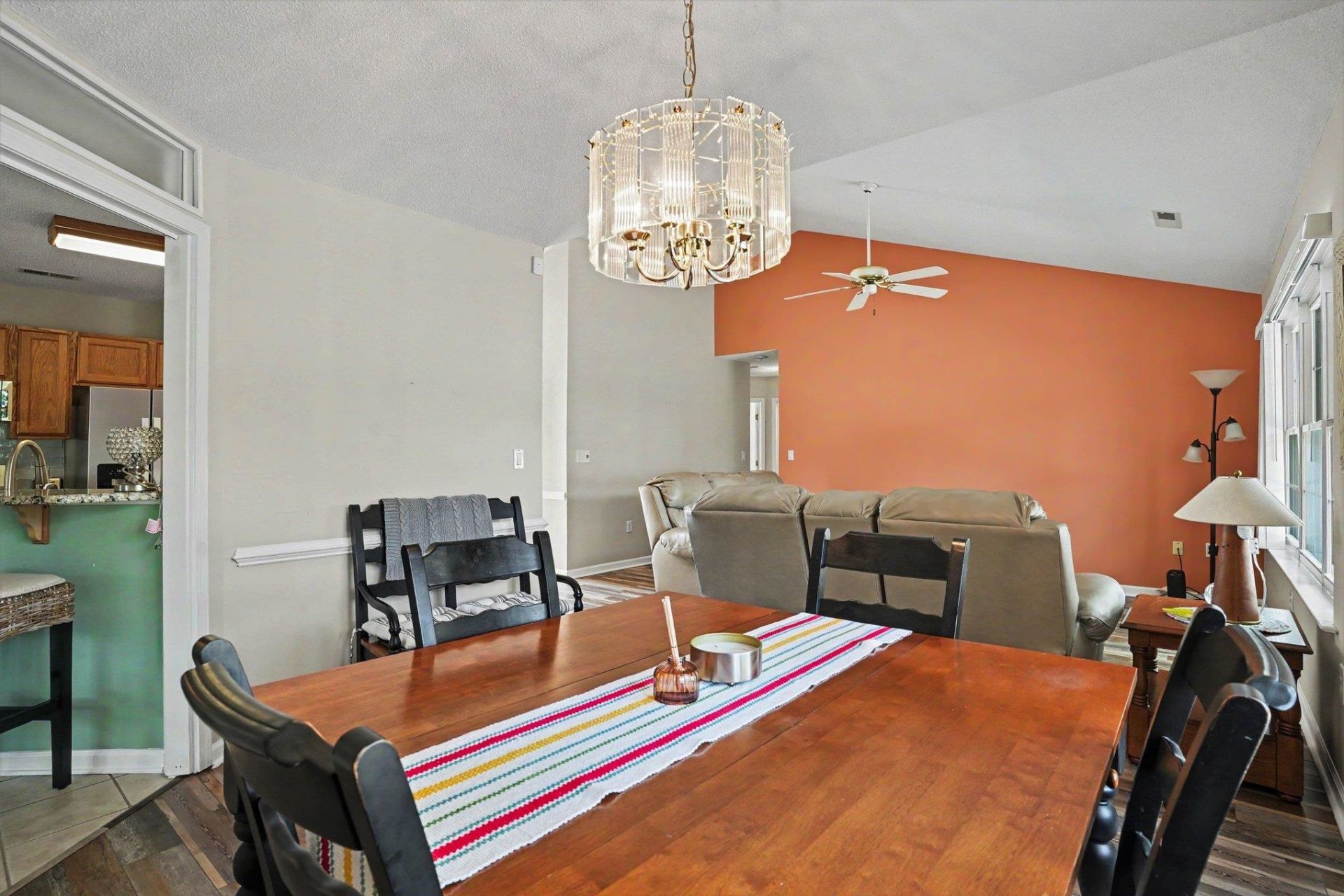 1465 Berkshire Ct. Photo 11