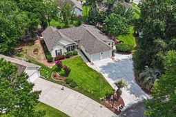 1465 Berkshire Ct. photo 4