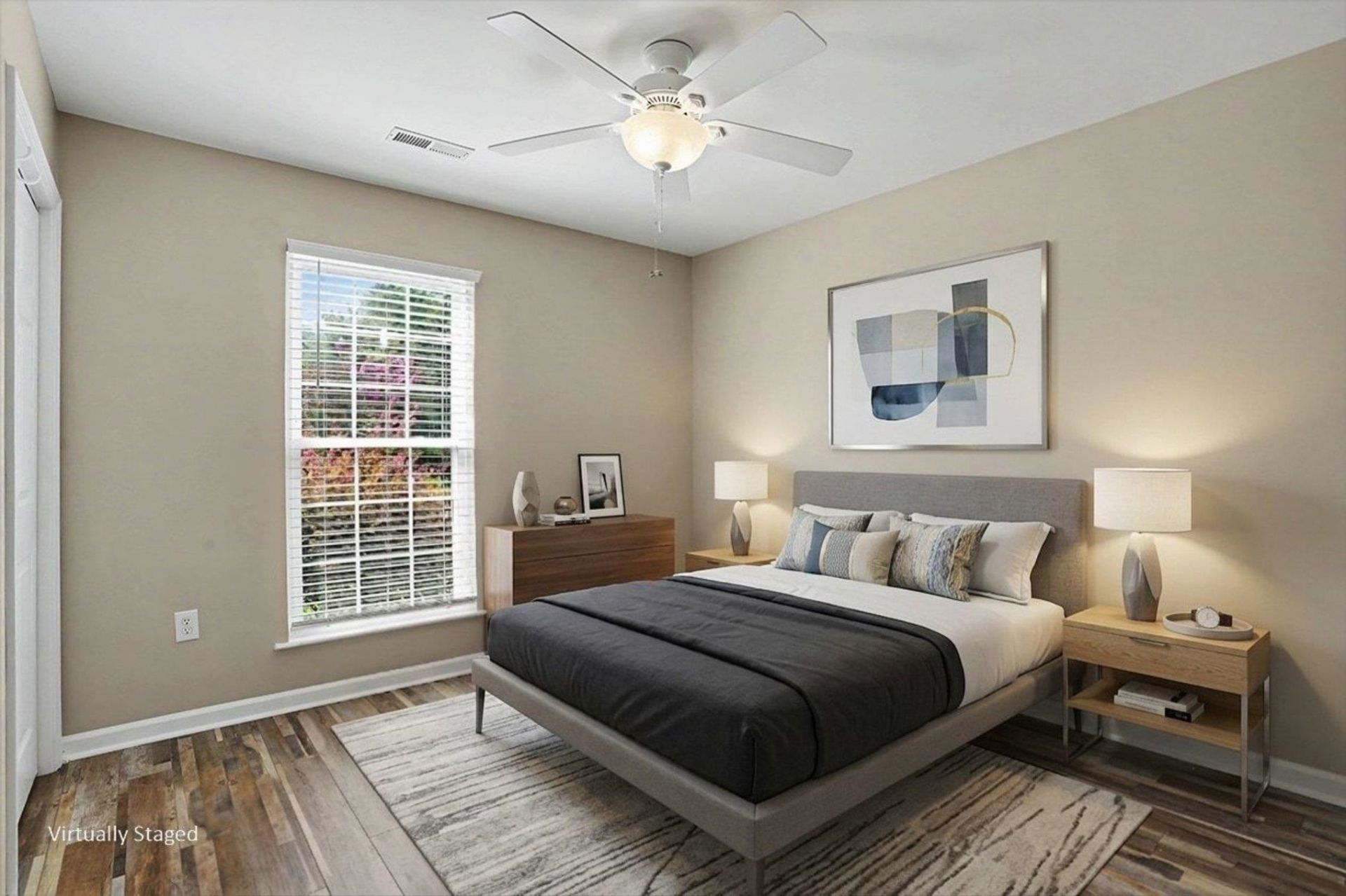 1465 Berkshire Ct. Photo 5