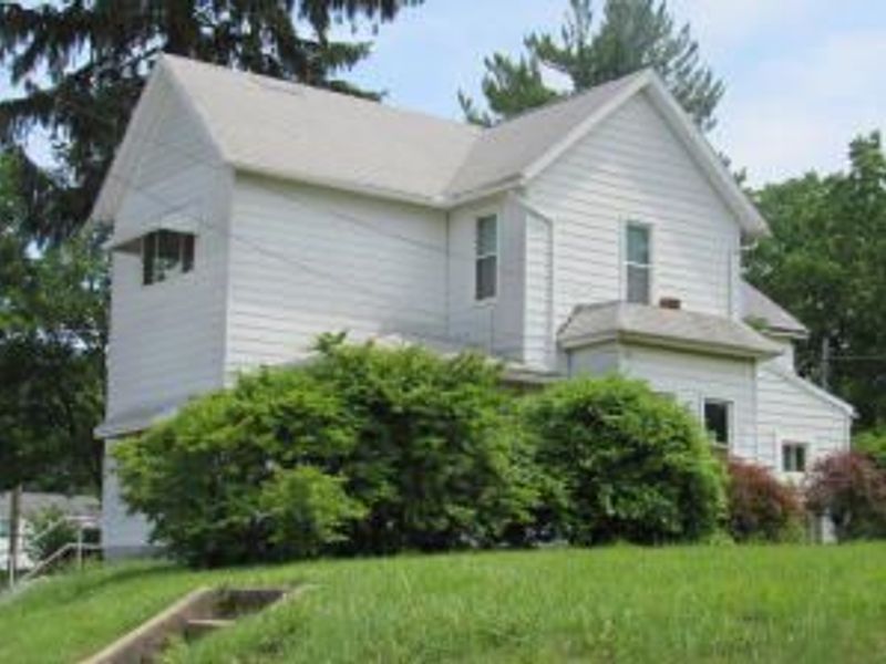 1126 S Yellow Springs Street, Springfield, OH 45506 Photo 5