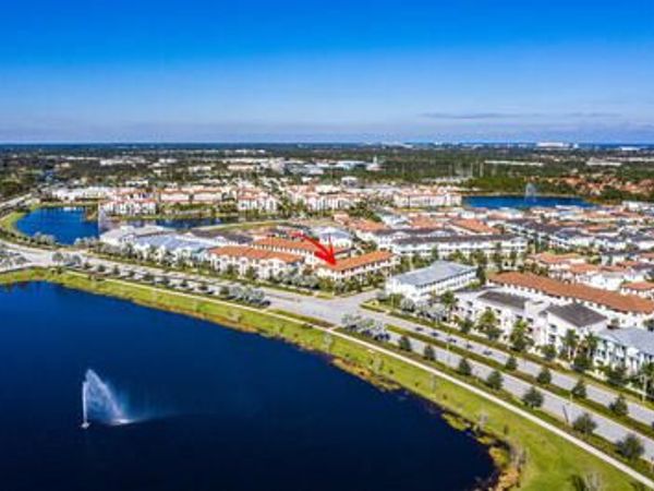 7115 Edison Place, Palm Beach Gardens, FL 33418