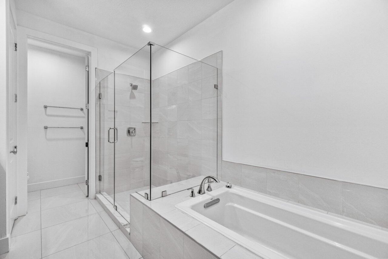 7115 Edison Place, Palm Beach Gardens, FL 33418 Photo