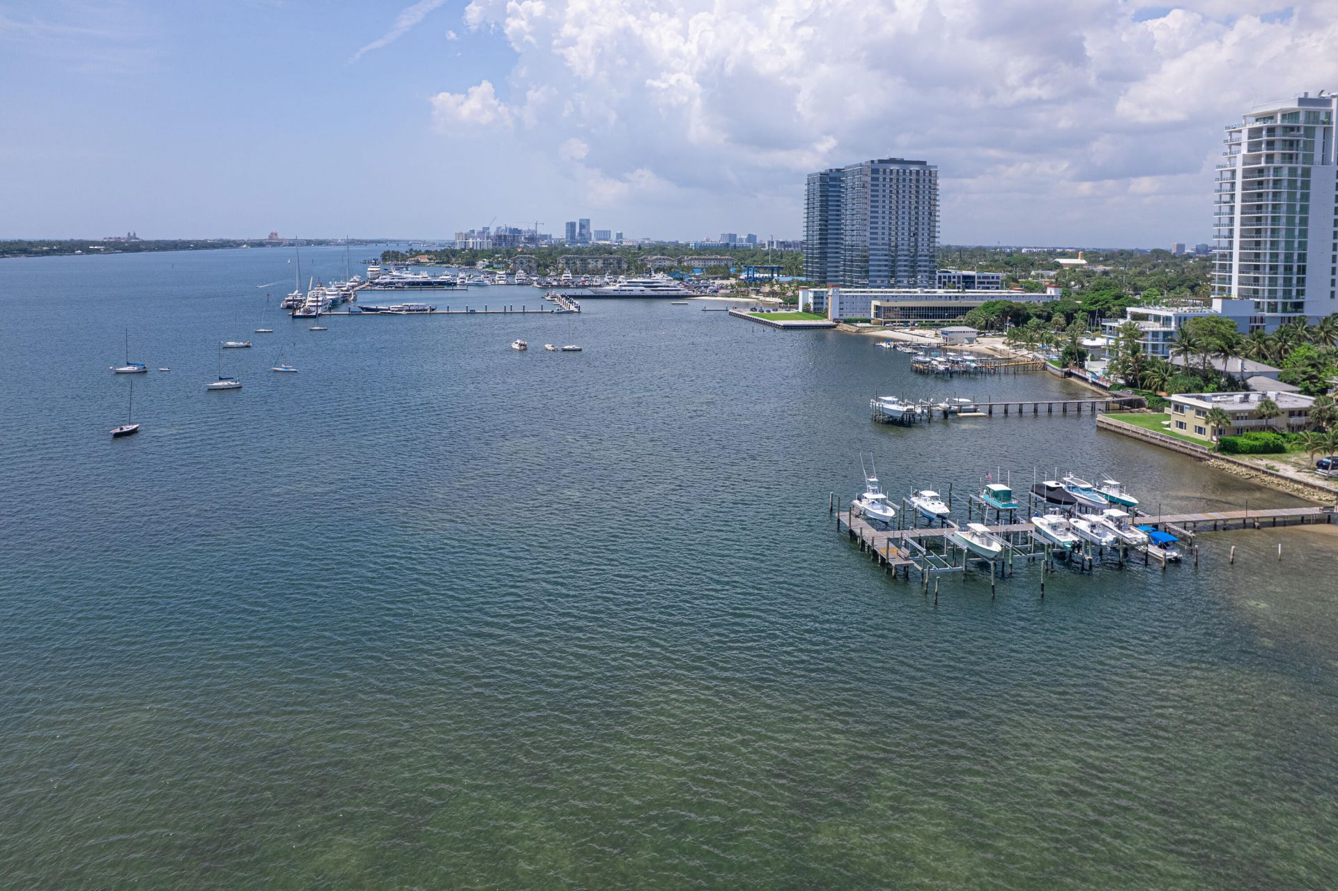 422 49th Street, West Palm Beach, FL 33407 Photo