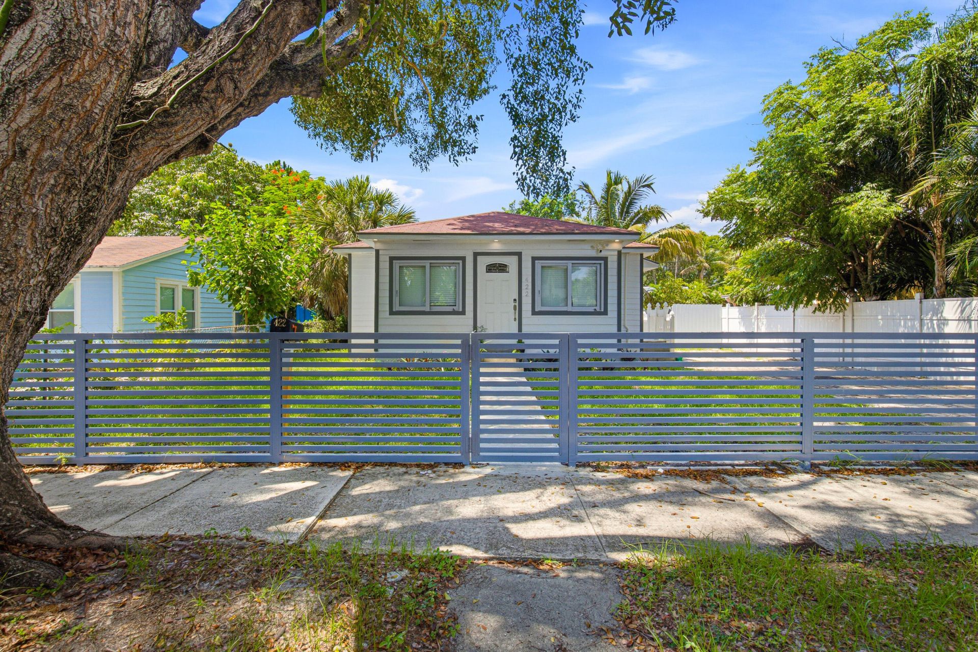 422 49th Street, West Palm Beach, FL 33407 Photo