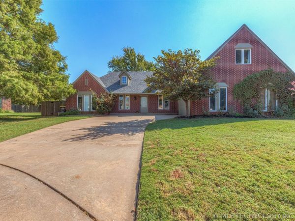 11519 S Nandina Avenue, Jenks, OK 74037