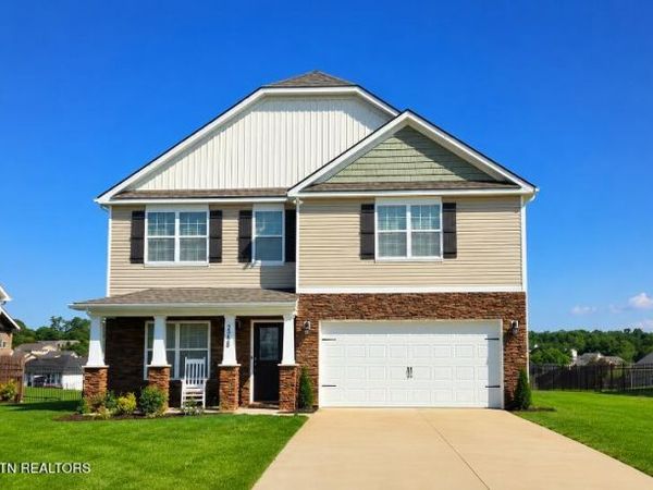 2738 Vista Meadows Lane, Sevierville, TN 37876