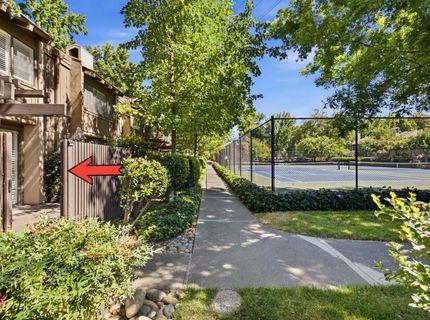 2254 Woodside Ln #6, Unit 6, Sacramento, CA 95825 Photo