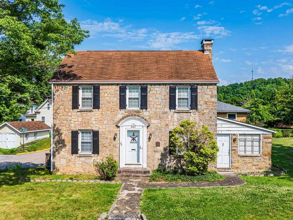 260 S High Street, Morgantown, WV 26505