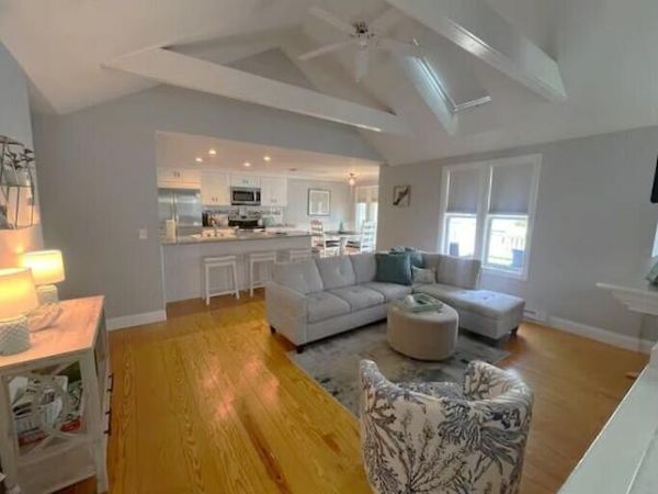 212 Orleans Road , Unit APT D, North Chatham, MA 02650