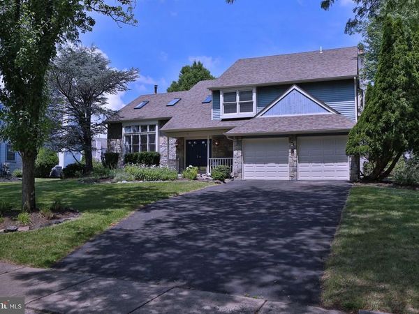 5 ZINNIA DRIVE, NEWTOWN, PA 18940