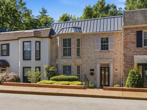 4400 Belmont Park Ter, Unit 201, Nashville, TN 37215