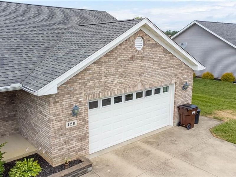 129 Honeysuckle Way, Eaton, OH 45320 Photo 20