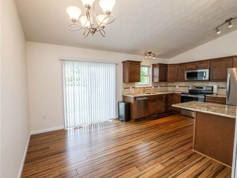 129 Honeysuckle Way, Eaton, OH 45320 Photo 25