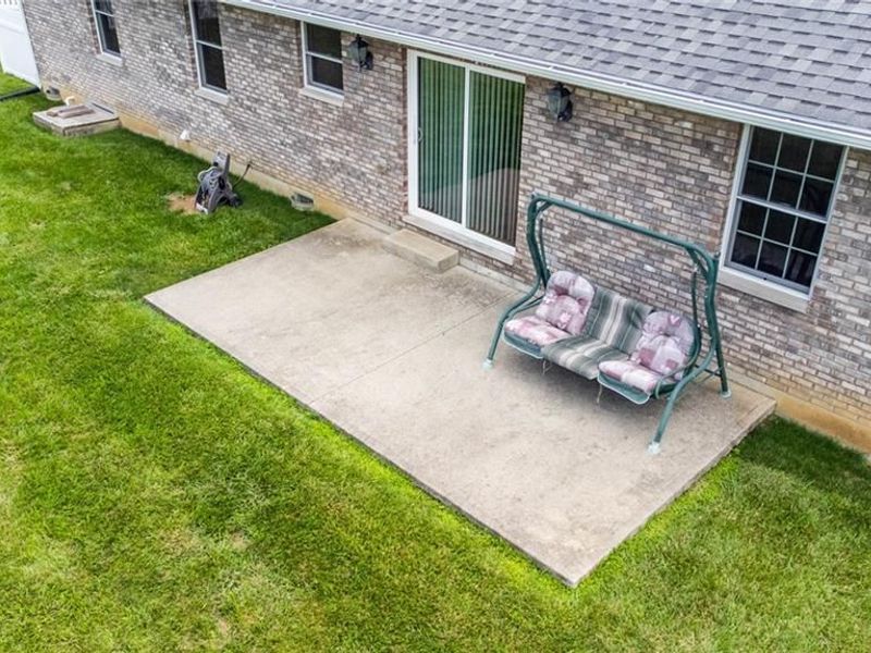 129 Honeysuckle Way, Eaton, OH 45320 Photo 51
