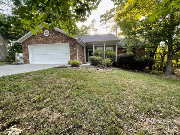 8307 Belstead Brook Court , Charlotte, NC 28216