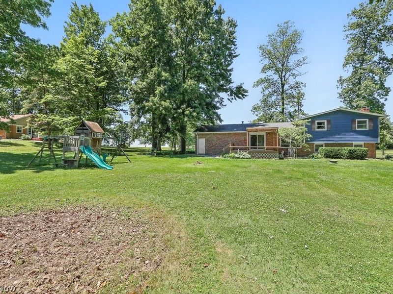 6000 Oakhill Avenue NE, Alliance, OH 44601 Photo 37