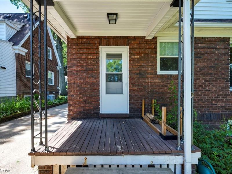 605 Saint Leger Avenue, Akron, OH 44305 Photo 38