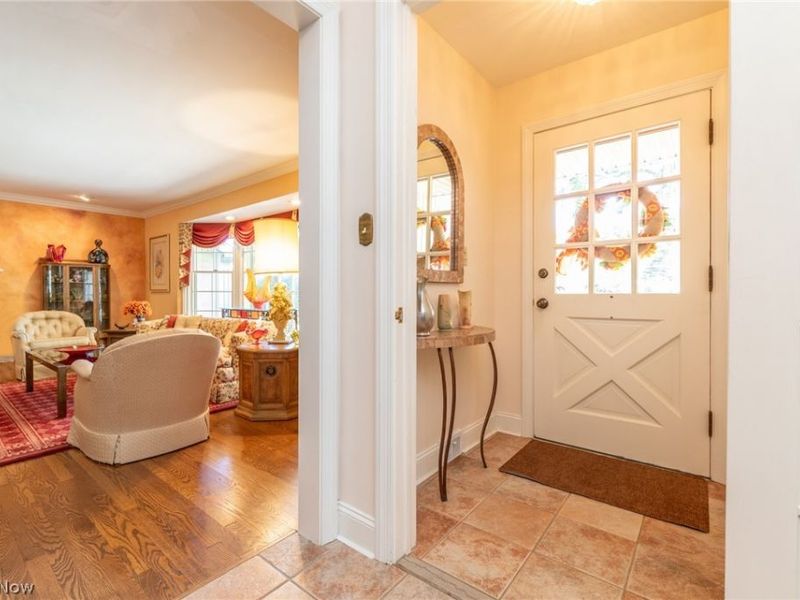 26016 Fairmount Boulevard, Beachwood, OH 44122 Photo 2