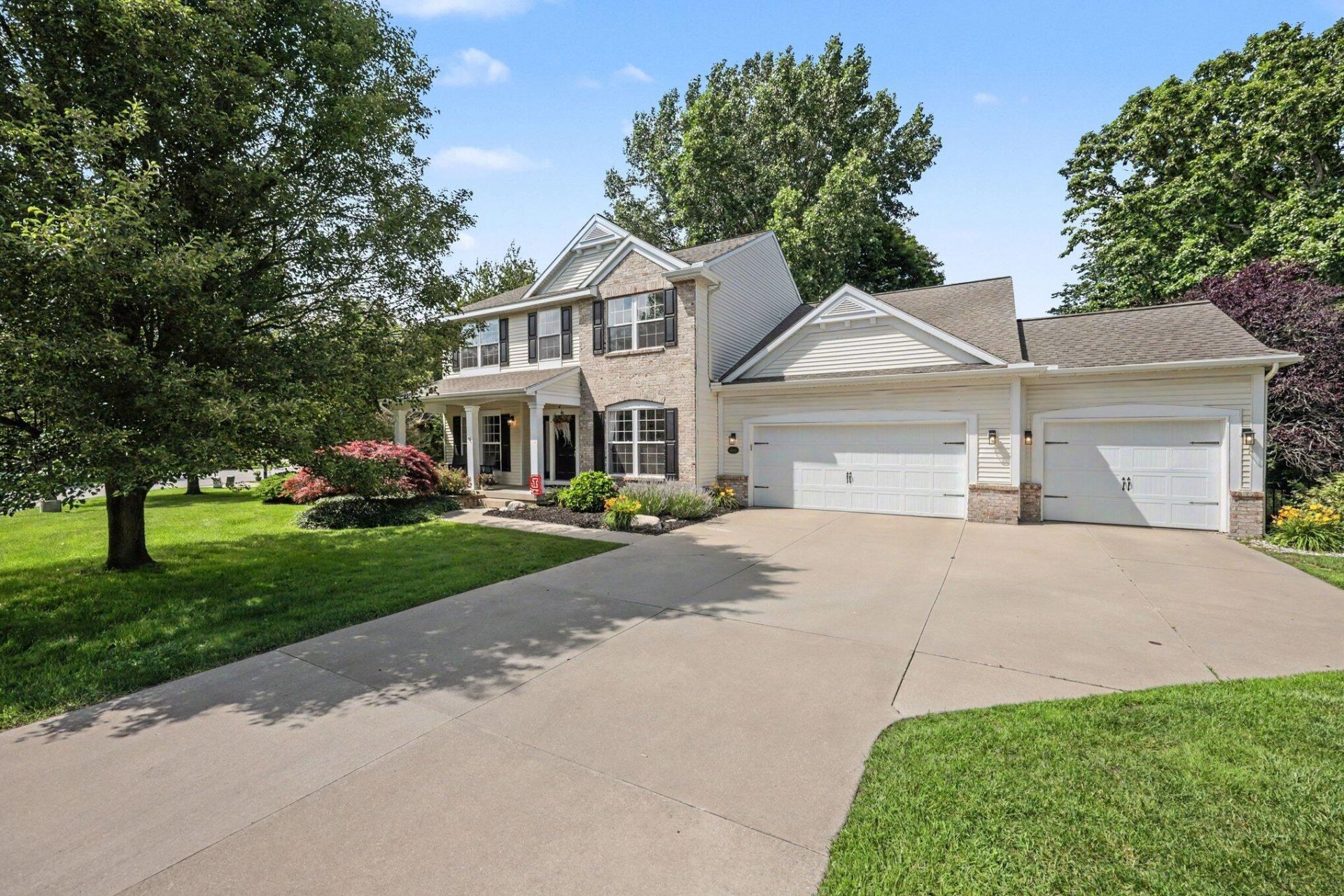 15359 Bayou Meadows Court, Spring Lake, MI 49456 Main Photo