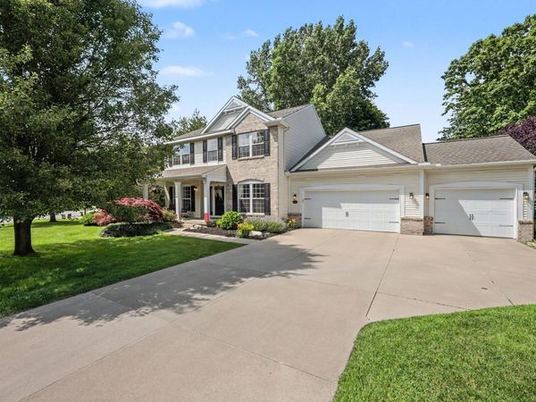 15359 Bayou Meadows Court, Spring Lake, MI 49456
