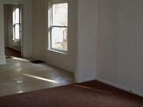 8733 S Cochran Avenue, Olivet, MI 49076
