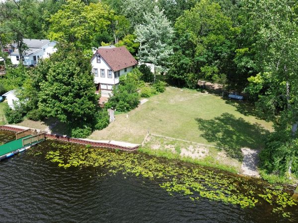 1600 Mull Road, Tipton, MI 49287