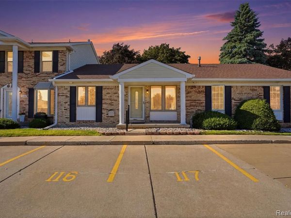 18160 Raleigh Square Drive, Southgate, MI 48195
