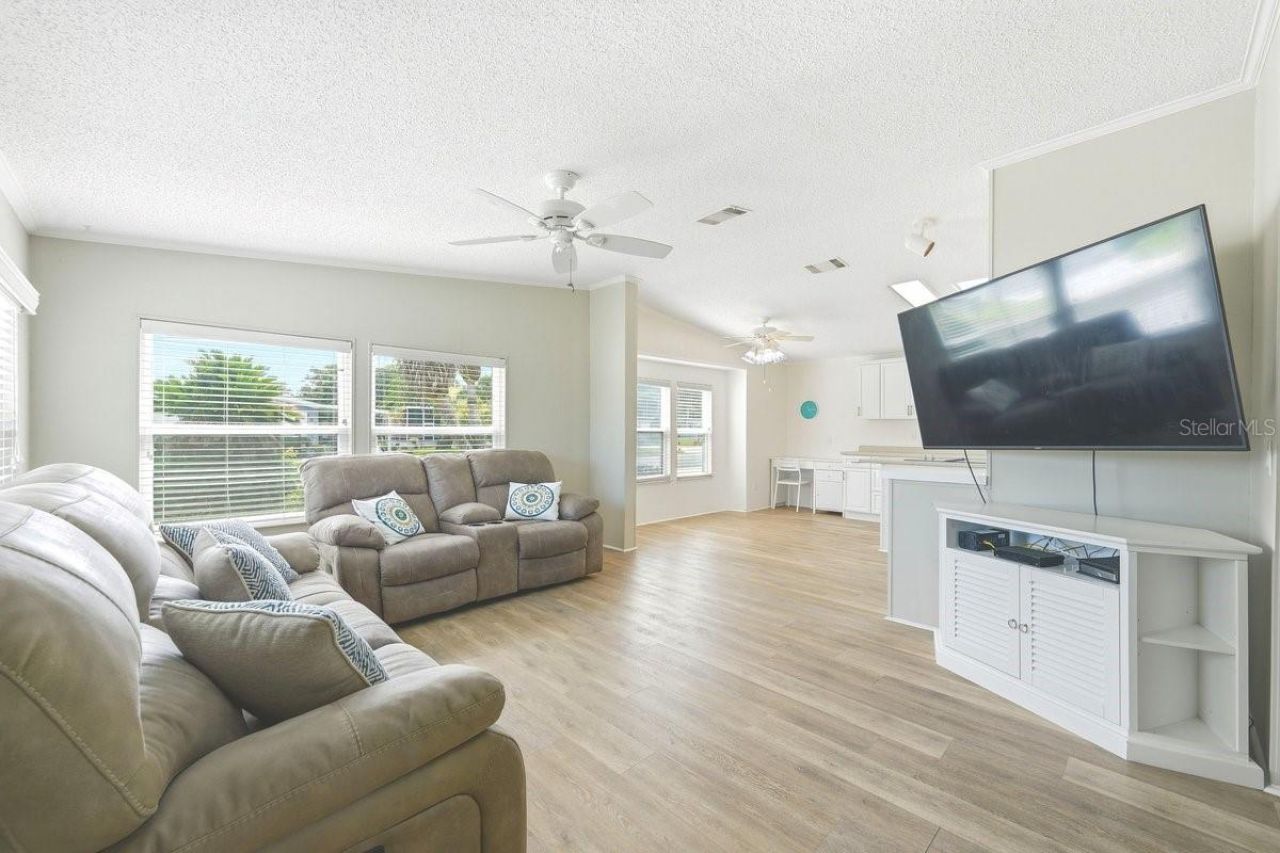 304 Portside Lane , Edgewater, FL 32141 Photo