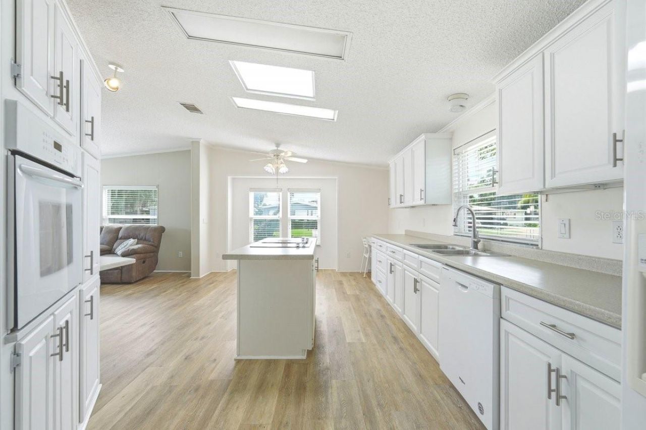 304 Portside Lane , Edgewater, FL 32141 Photo