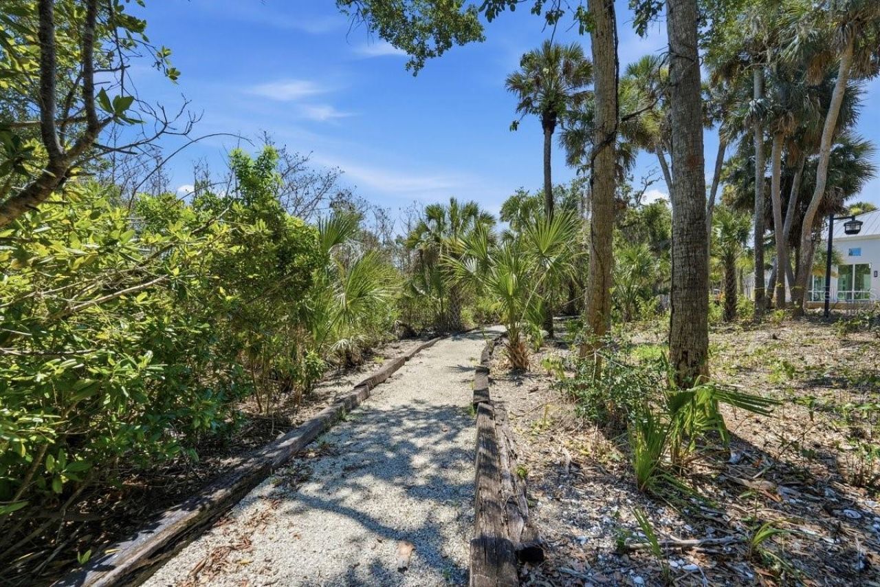 304 Portside Lane , Edgewater, FL 32141 Photo