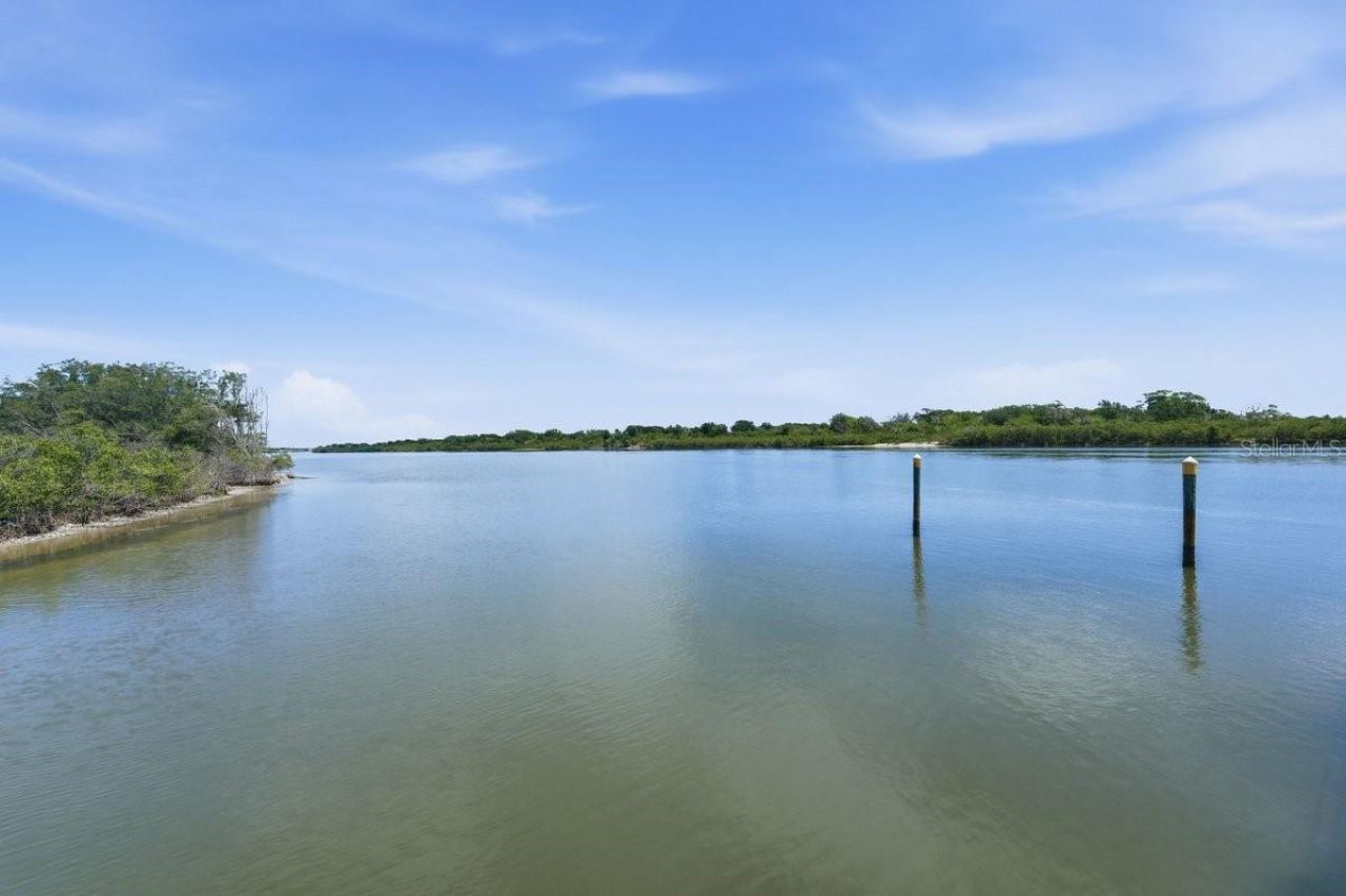 304 Portside Lane , Edgewater, FL 32141 Photo