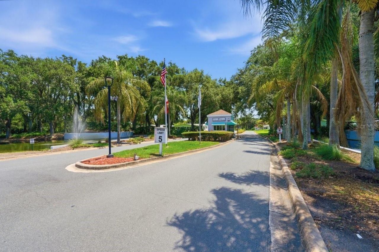 304 Portside Lane , Edgewater, FL 32141 Photo