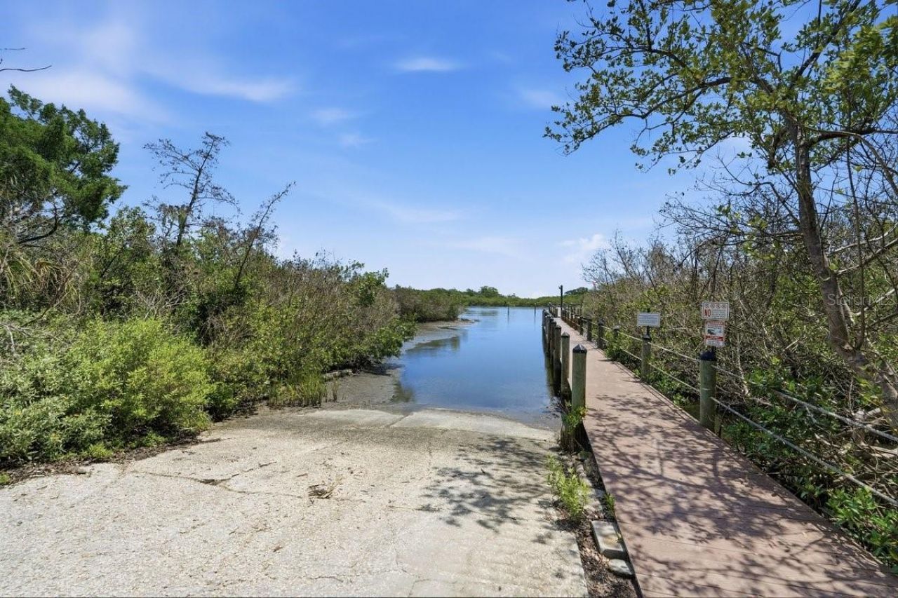 304 Portside Lane , Edgewater, FL 32141 Photo
