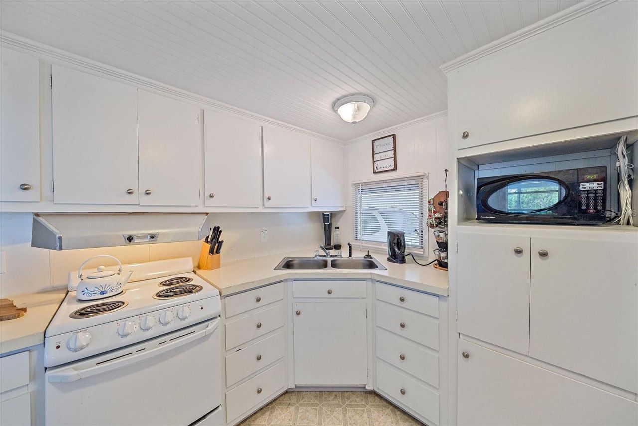 1100 University Parkway , Unit 58, Sarasota, FL 34234 Photo