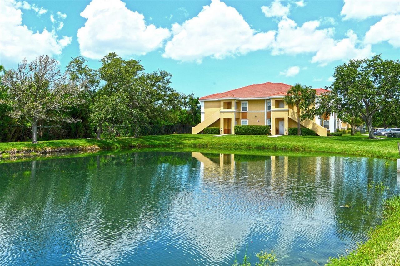 1010 Villagio Circle , Unit 201, Sarasota, FL 34237 Photo