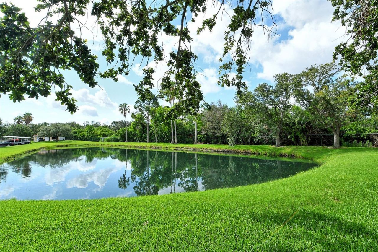 1010 Villagio Circle , Unit 201, Sarasota, FL 34237 Photo