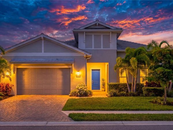 8154 REDONDA LOOP, LAKEWOOD RANCH, FL 34202