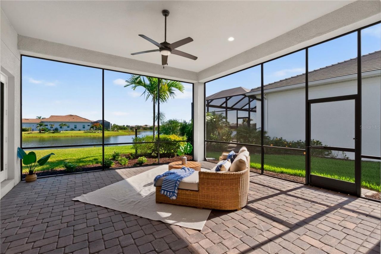 8154 Redonda Loop, Lakewood Ranch, FL 34202 Photo