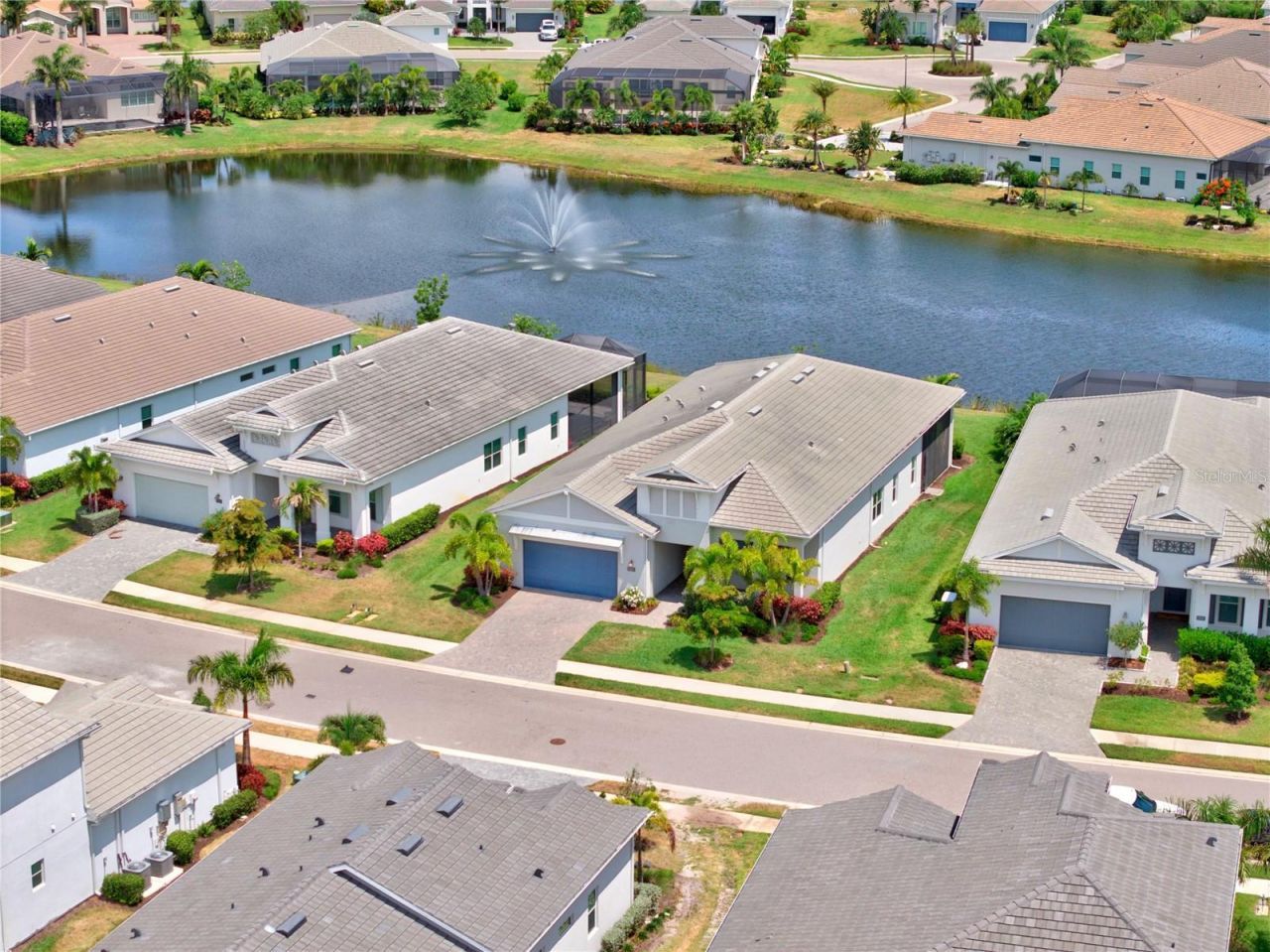 8154 Redonda Loop, Lakewood Ranch, FL 34202 Photo