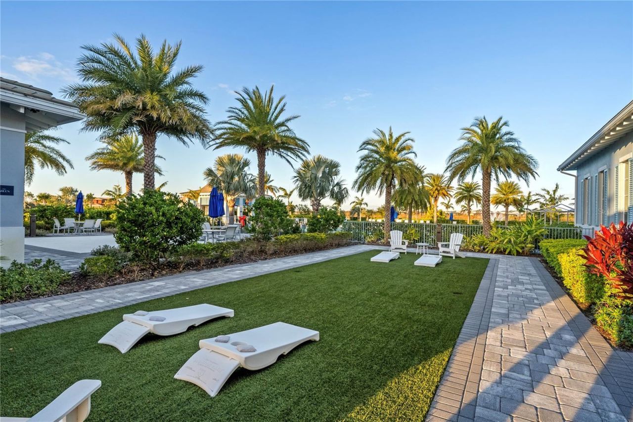 8154 Redonda Loop, Lakewood Ranch, FL 34202 Photo