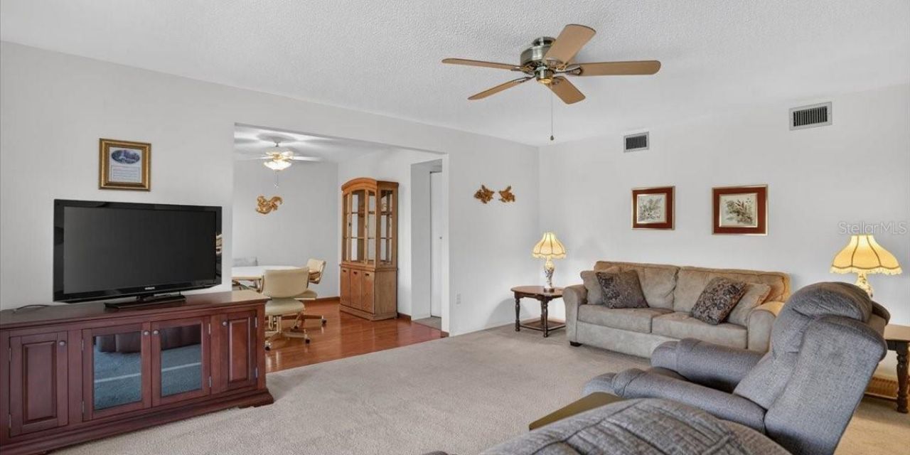 3595 40th Avenue S, Unit 2, Saint Petersburg, FL 33711 Photo