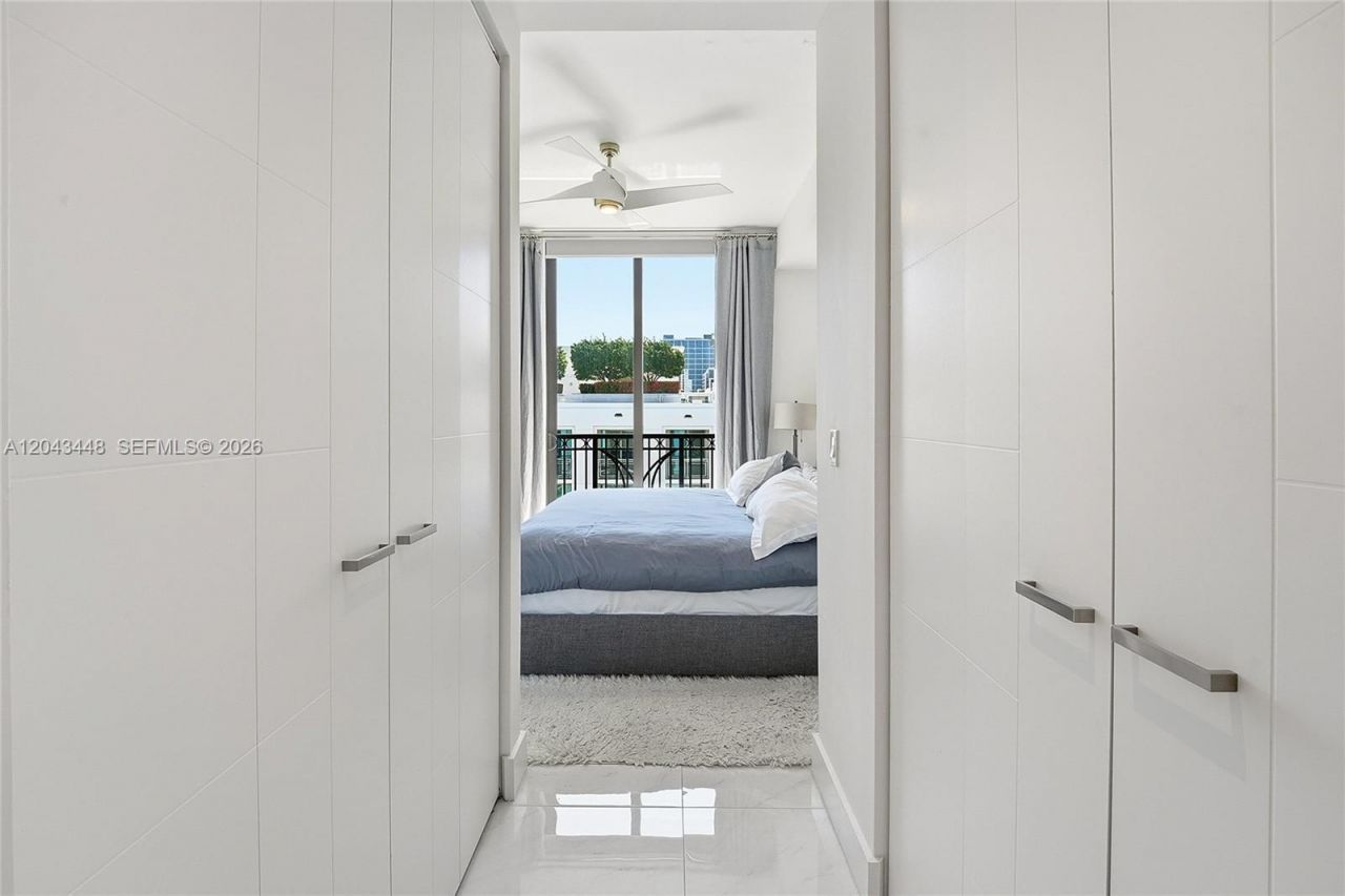 301 Altara Ave , Unit UPH1005, Coral Gables, FL 33146 Photo